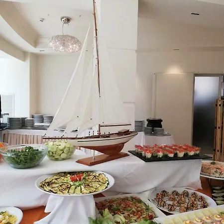 Fenice Hotel 4*